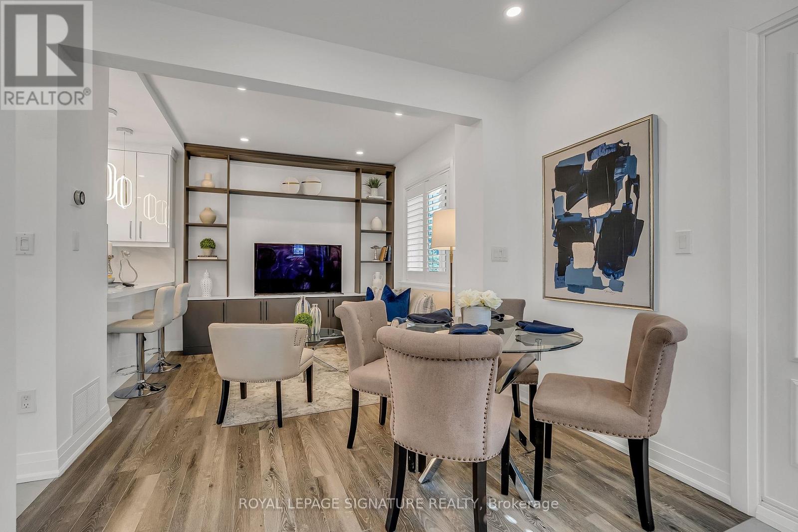 70 Clovelly Avenue, Toronto, Ontario  M6C 1Y3 - Photo 4 - C12973988