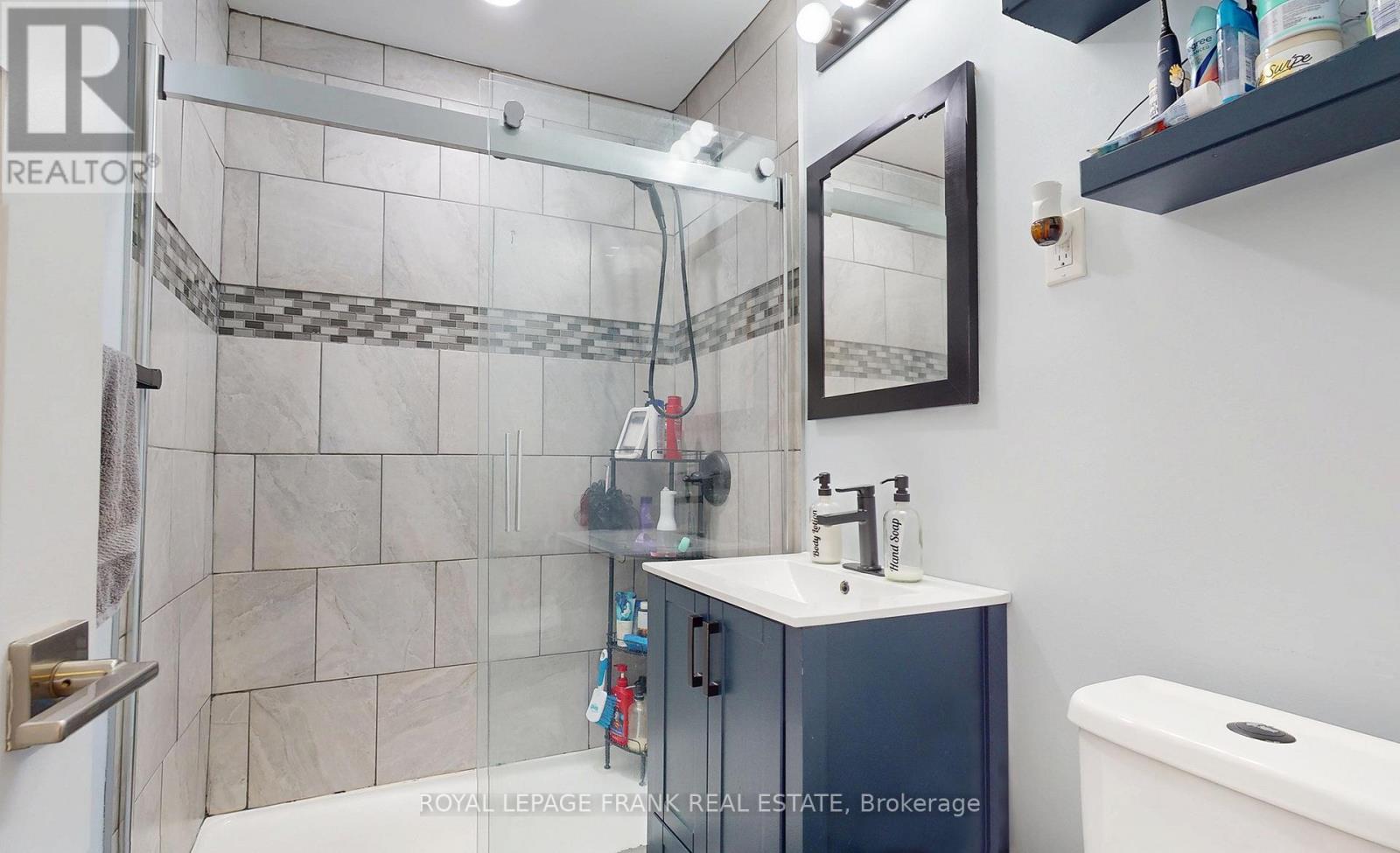 229 Hibbert Avenue, Oshawa (Vanier), Ontario  L1J 1V4 - Photo 13 - E12976692