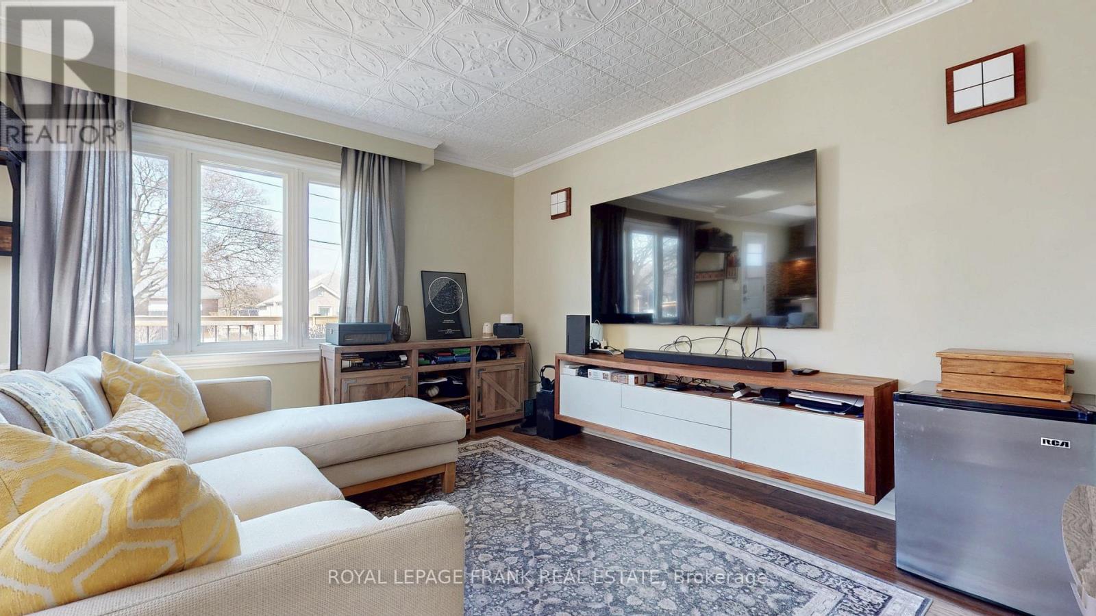 229 Hibbert Avenue, Oshawa (Vanier), Ontario  L1J 1V4 - Photo 5 - E12976692