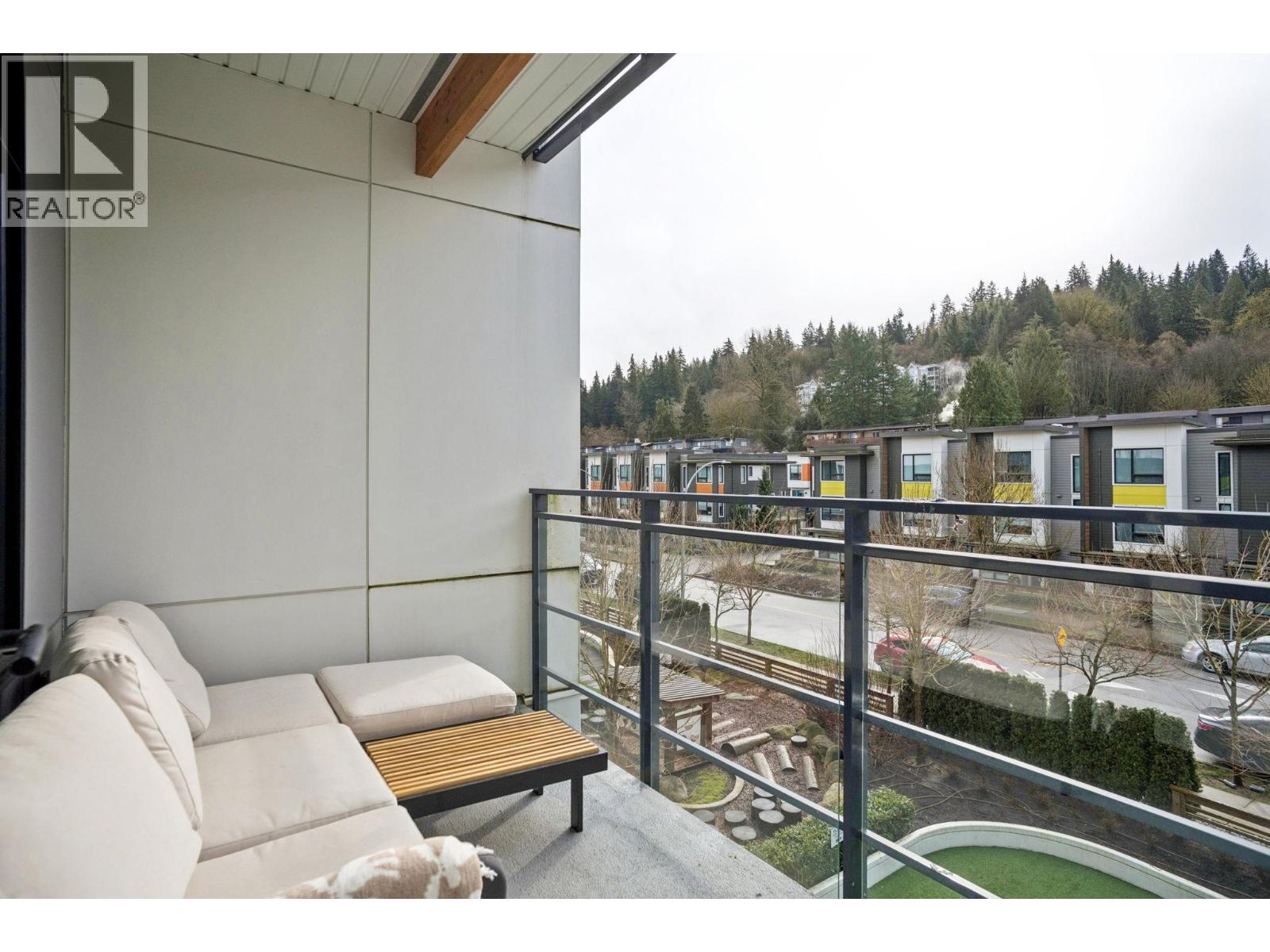 310 3018 St George Street, Port Moody, British Columbia  V3H 2H7 - Photo 2 - R3091707