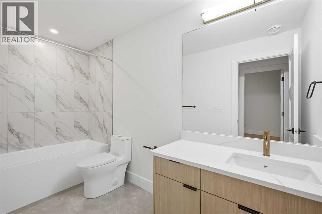 2105 7 Street Ne, Calgary, Alberta  T2E 4C7 - Photo 41 - A2296372