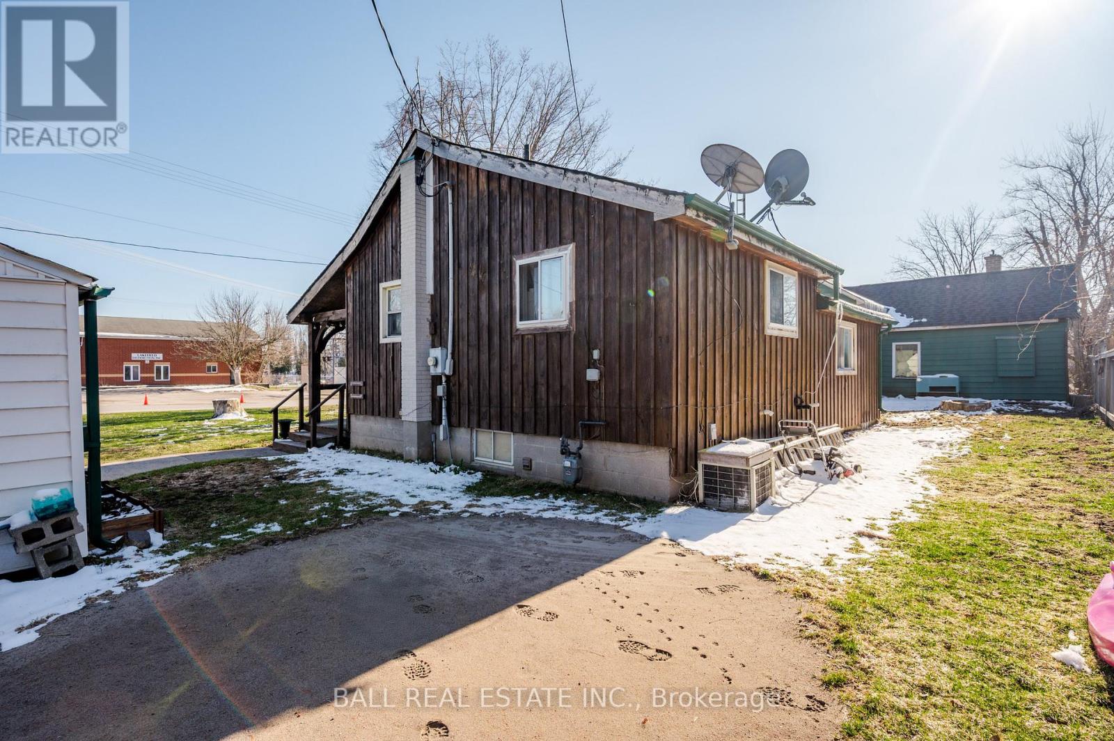 24 Nicholls Street, Selwyn, Ontario  K0L 2H0 - Photo 27 - X12976632