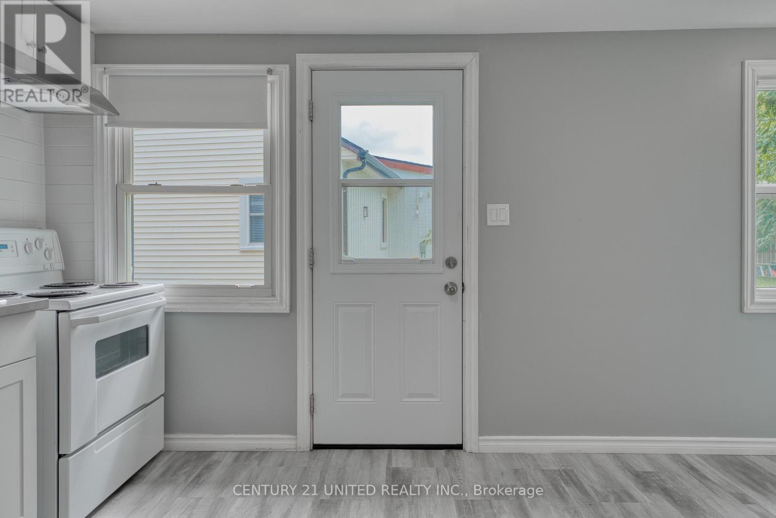 2 - 17 Kirk Street, St. Catharines, Ontario  L2S 1B8 - Photo 10 - X12976746