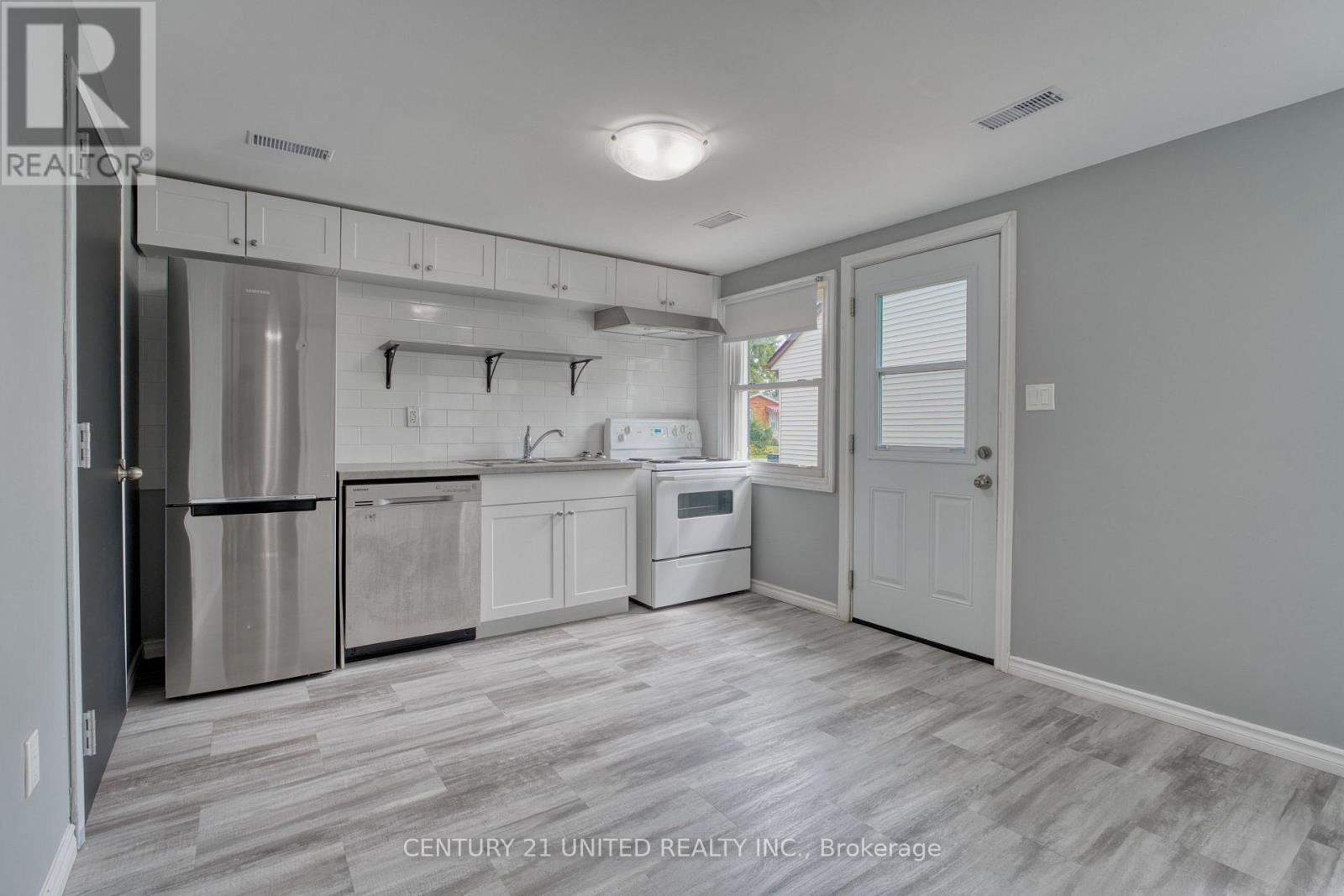 2 - 17 Kirk Street, St. Catharines, Ontario  L2S 1B8 - Photo 8 - X12976746