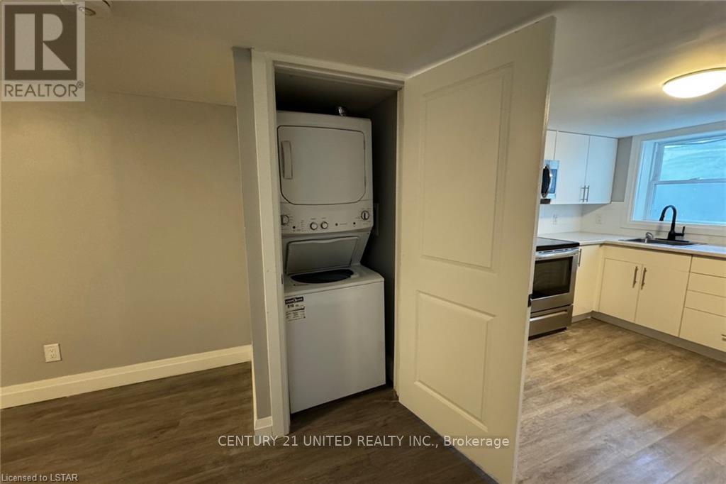 2 - 61 Mackay Avenue, London South, Ontario  N6J 2V4 - Photo 11 - X12976764