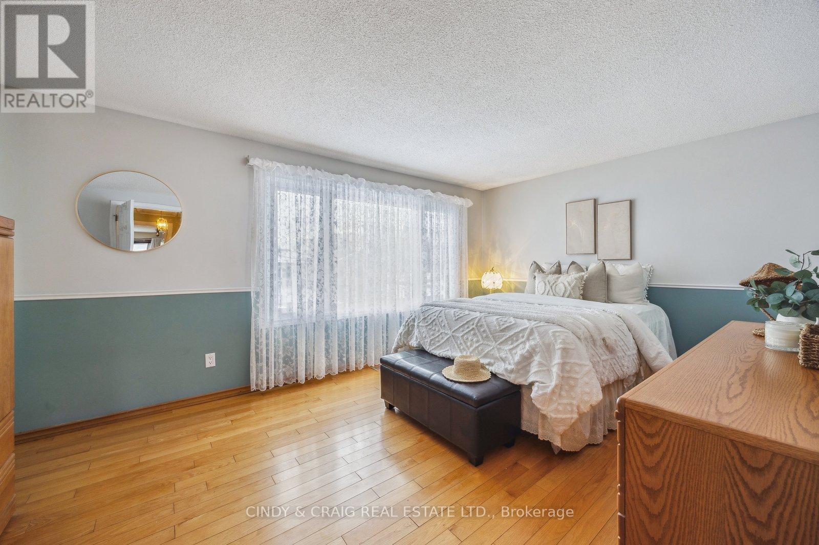 840 Charisma Crescent, Oshawa, Ontario  L1J 7S8 - Photo 9 - E12975254