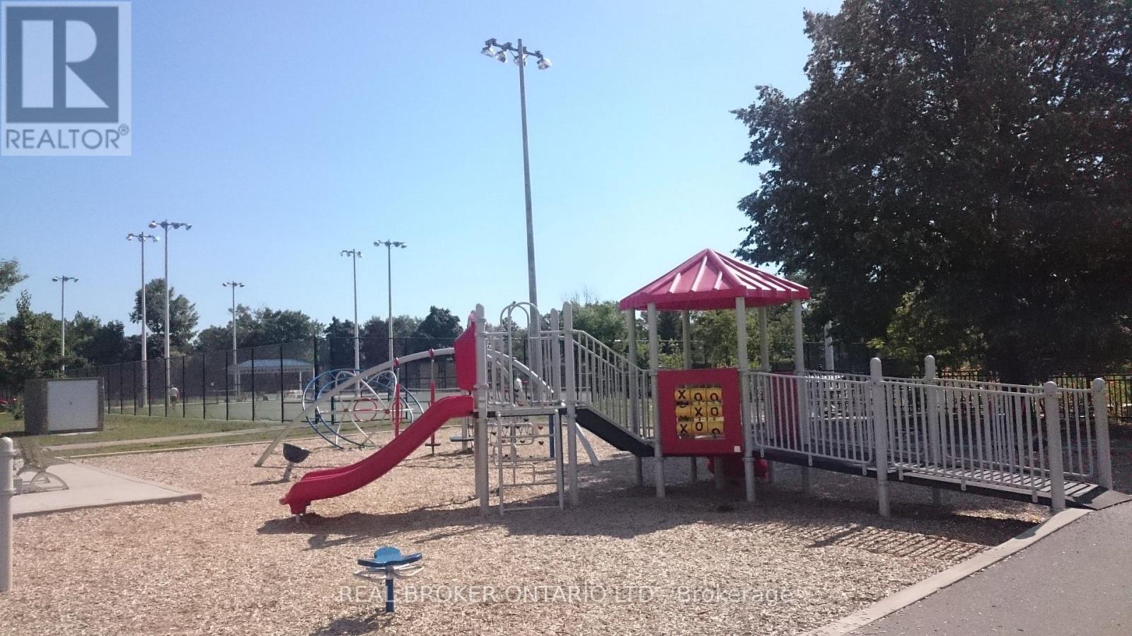 Apt #302 - 97 Nonquon Road, Oshawa, Ontario  L1G 3R8 - Photo 13 - E12975400