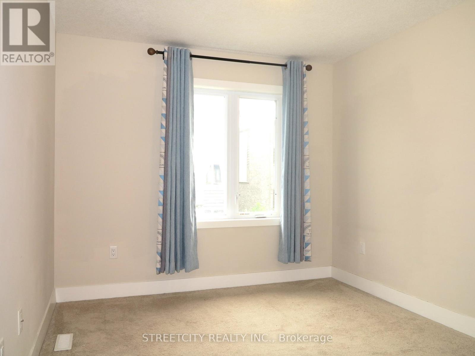 37 - 1960 Dalmagarry Road, London North, Ontario  N6G 0T8 - Photo 14 - X12976660