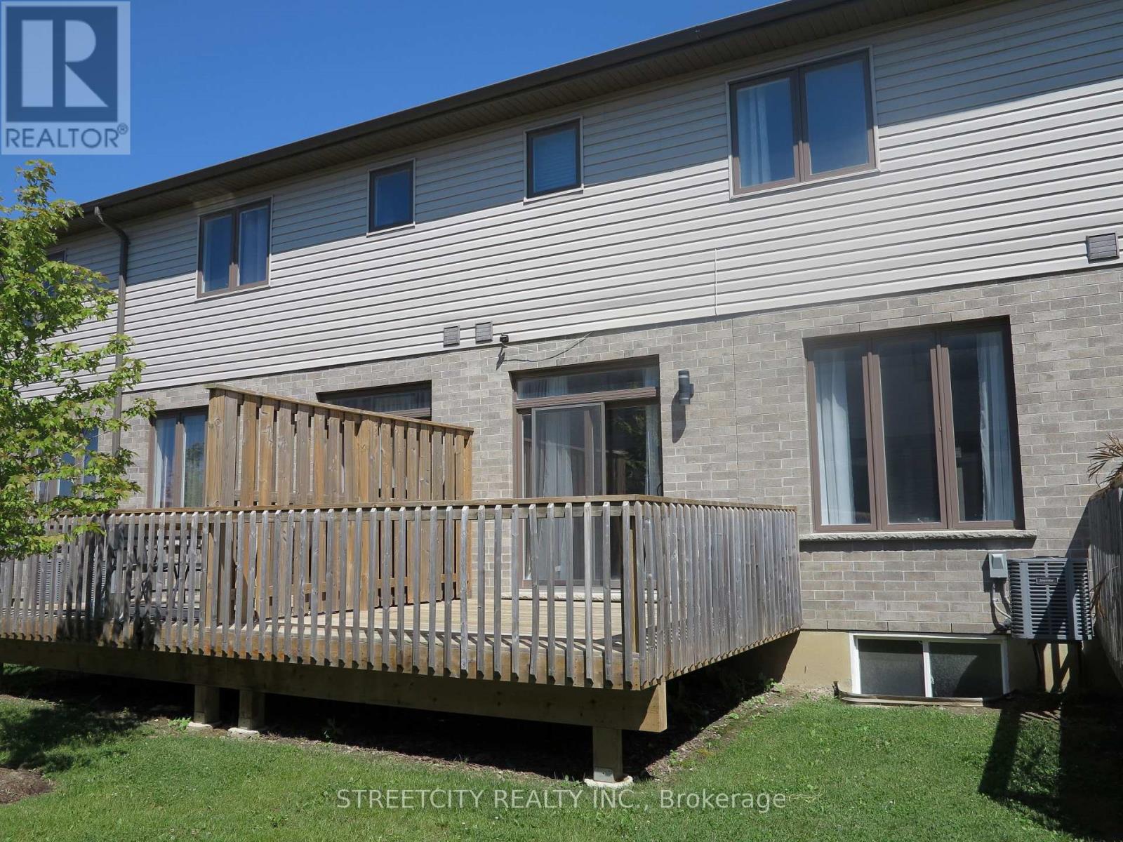 37 - 1960 Dalmagarry Road, London North, Ontario  N6G 0T8 - Photo 24 - X12976660