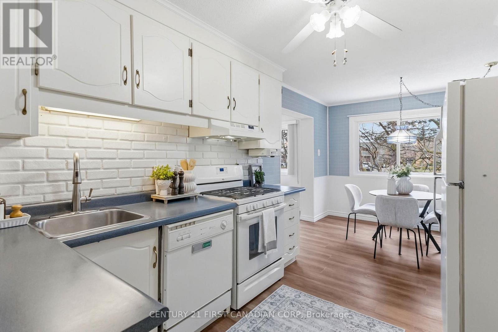 731 Wilkins Street, London South (South R), Ontario  N6C 4Z9 - Photo 19 - X12976716