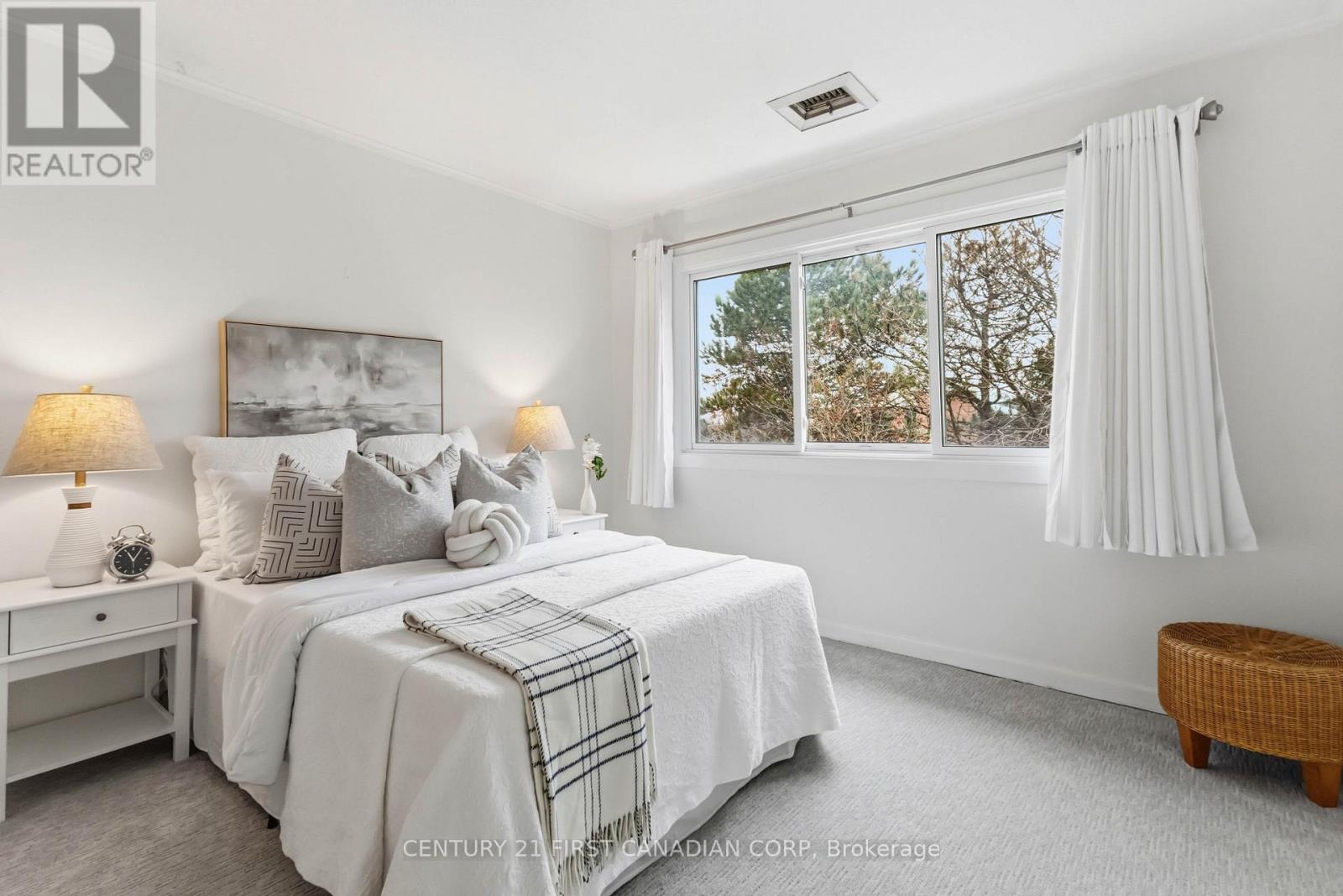 731 Wilkins Street, London South (South R), Ontario  N6C 4Z9 - Photo 31 - X12976716