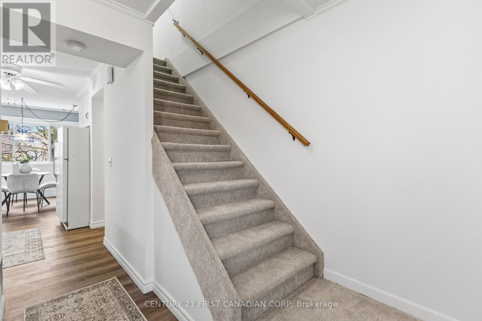 731 Wilkins Street, London South (South R), Ontario  N6C 4Z9 - Photo 7 - X12976716