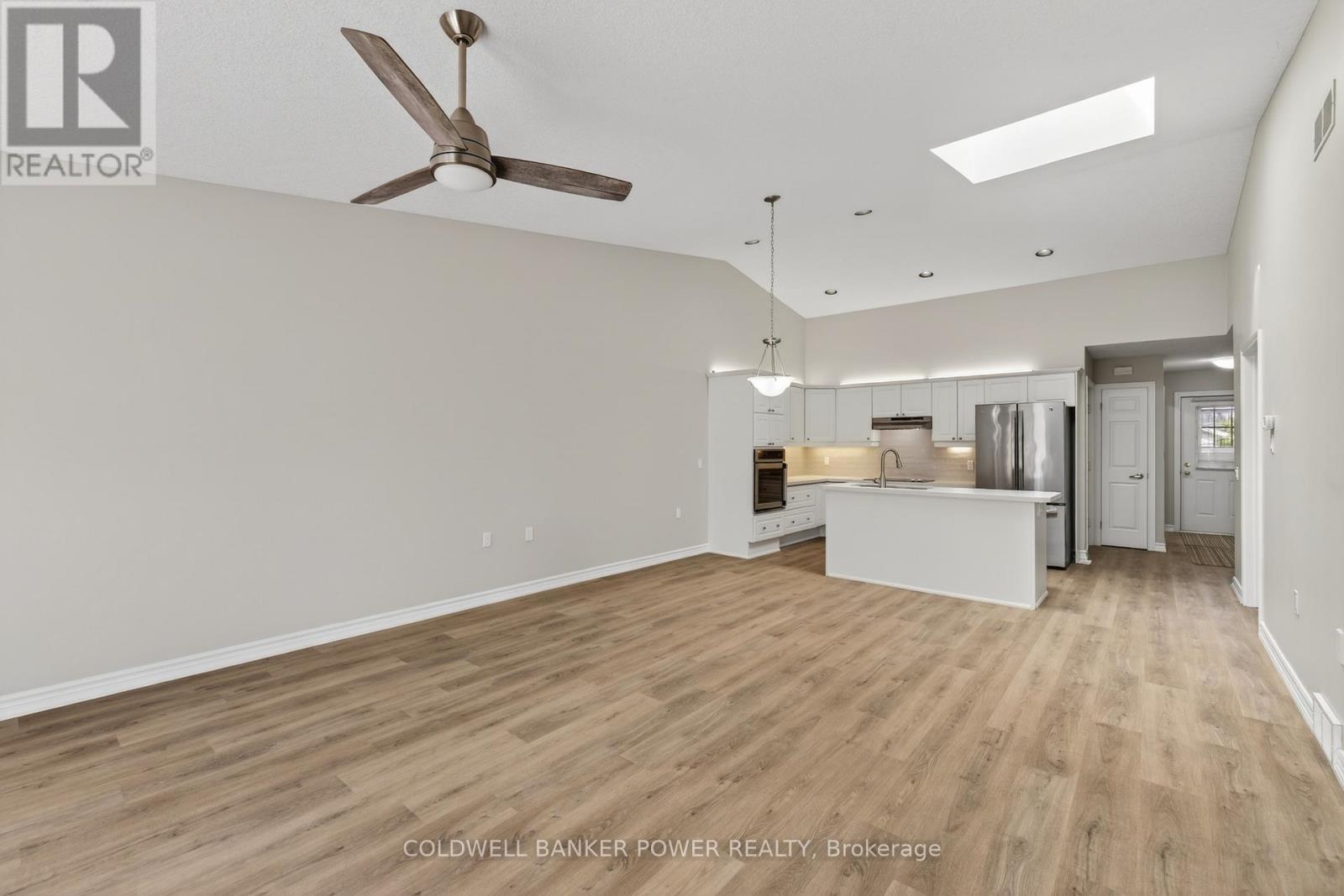 28 - 680 Commissioners Road W, London South (South M), Ontario  N6K 4T8 - Photo 15 - X12976738