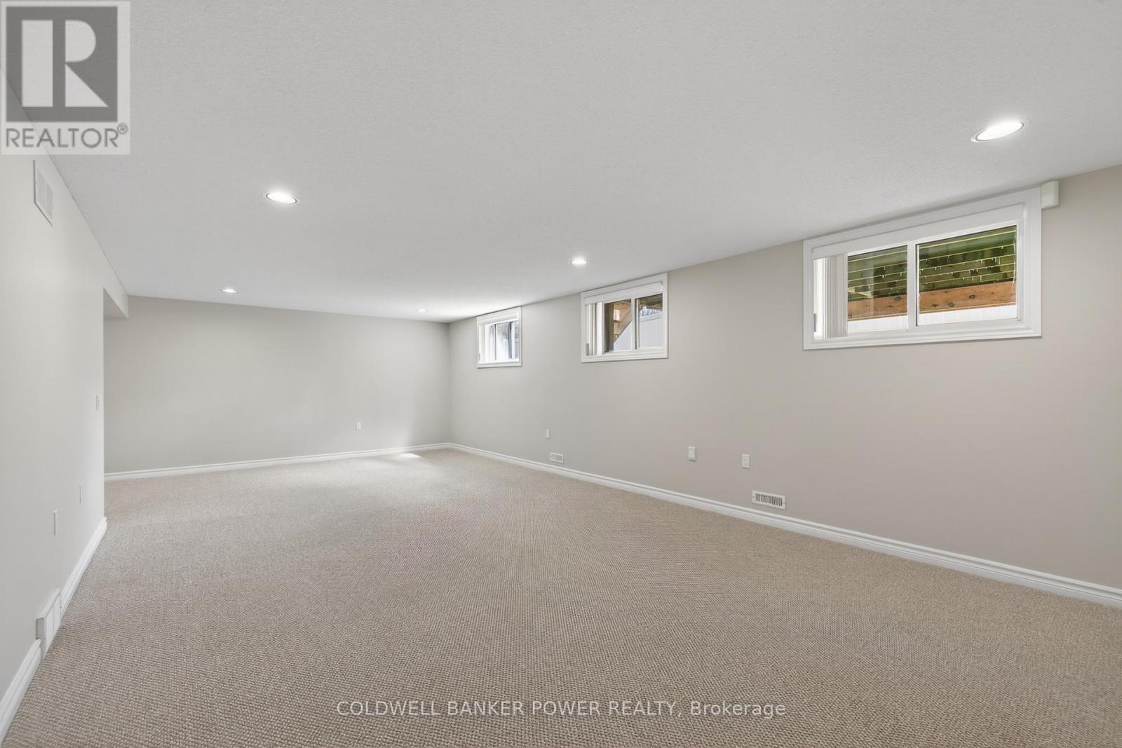 28 - 680 Commissioners Road W, London South (South M), Ontario  N6K 4T8 - Photo 27 - X12976738