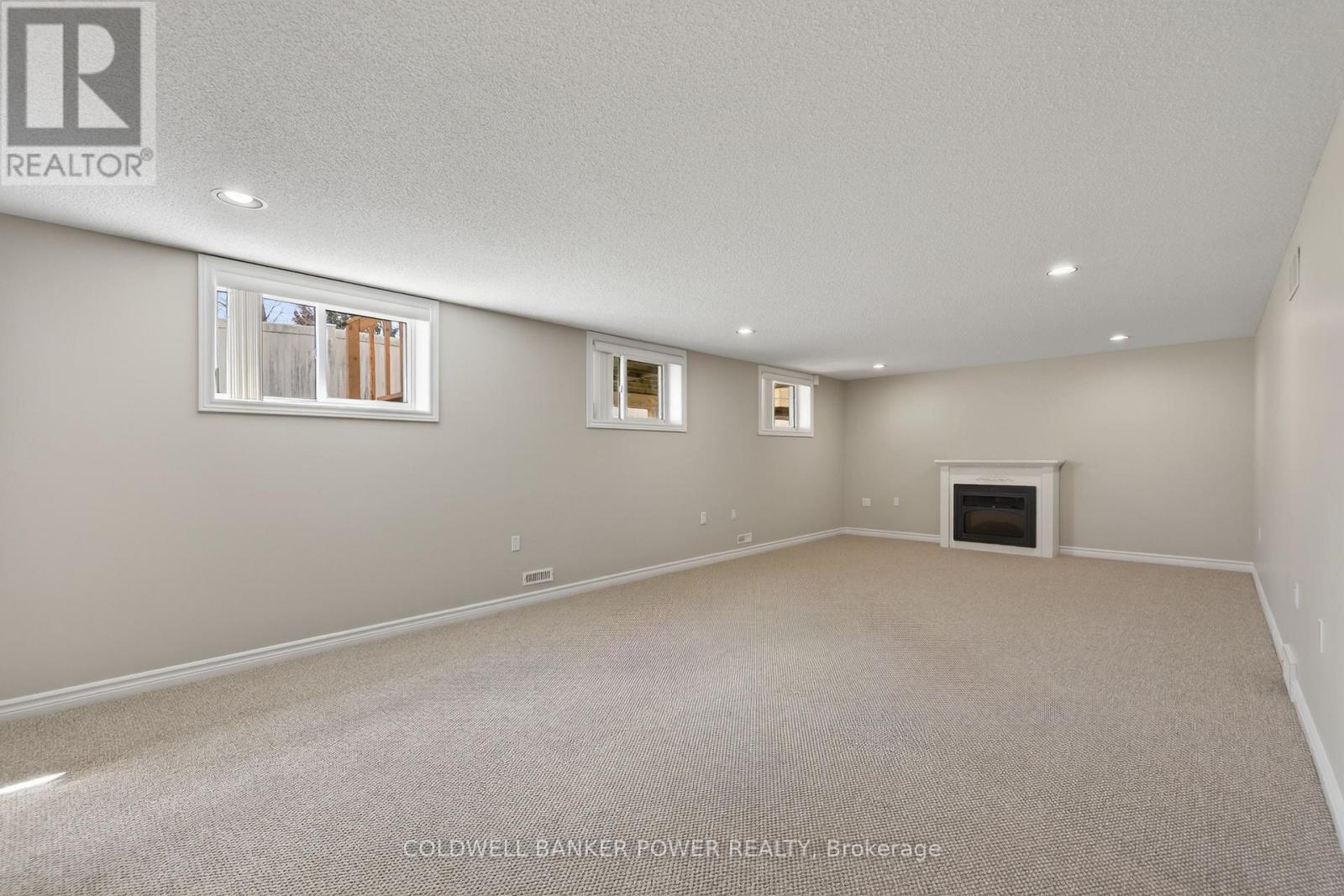 28 - 680 Commissioners Road W, London South (South M), Ontario  N6K 4T8 - Photo 28 - X12976738