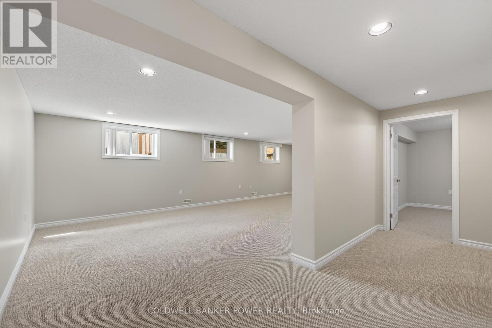 28 - 680 Commissioners Road W, London South (South M), Ontario  N6K 4T8 - Photo 29 - X12976738