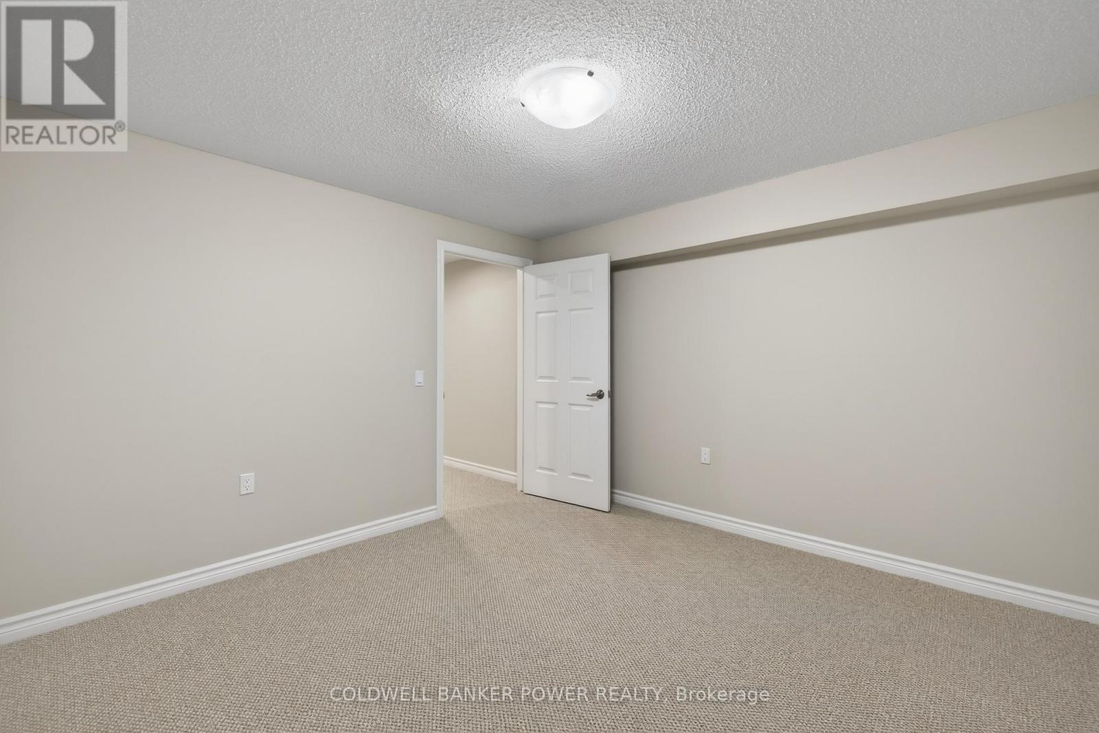 28 - 680 Commissioners Road W, London South (South M), Ontario  N6K 4T8 - Photo 31 - X12976738