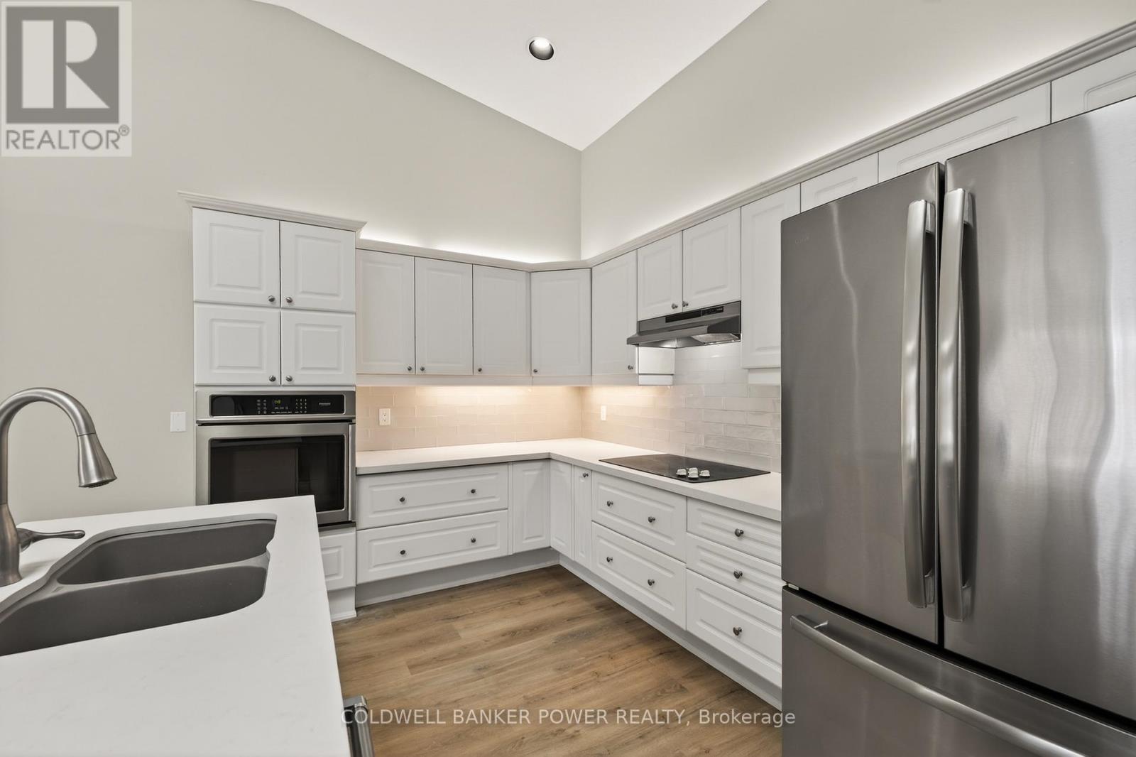 28 - 680 Commissioners Road W, London South (South M), Ontario  N6K 4T8 - Photo 8 - X12976738