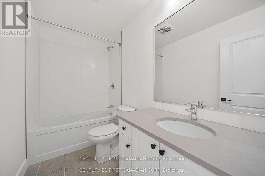 147-23(30) Scotts Drive, Lucan Biddulph, Ontario  N0M 2J0 - Photo 28 - X12976766