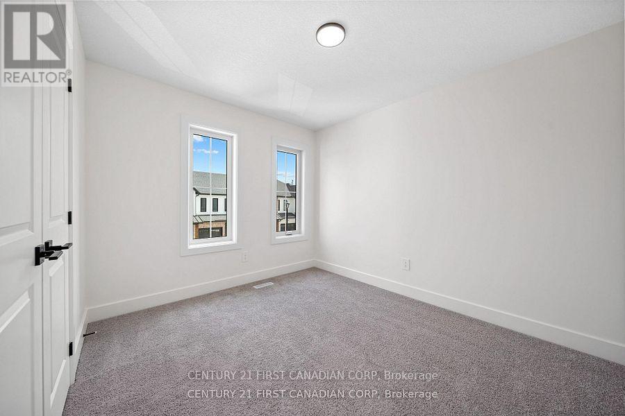 147-23(30) Scotts Drive, Lucan Biddulph, Ontario  N0M 2J0 - Photo 30 - X12976766