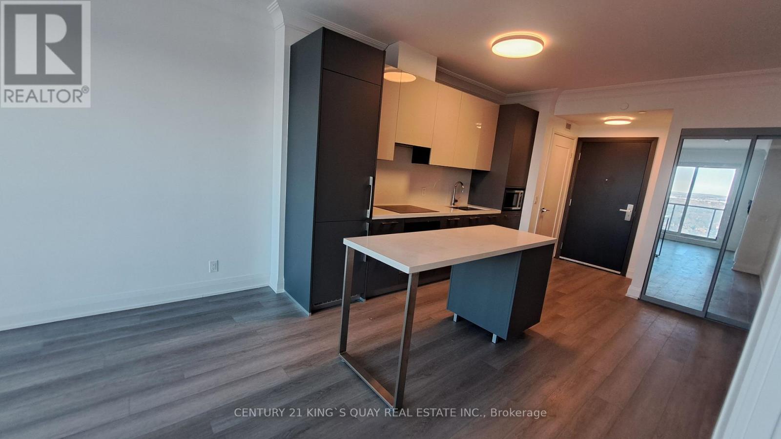 3909 - 8 Water Walk Drive, Markham, Ontario  L3R 6L4 - Photo 8 - N12975340