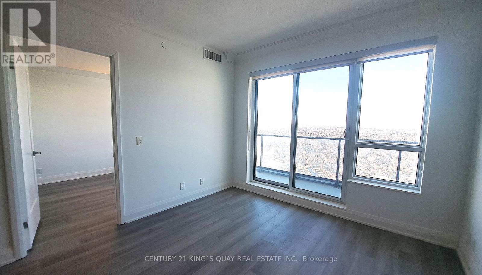 3909 - 8 Water Walk Drive, Markham, Ontario  L3R 6L4 - Photo 14 - N12975340