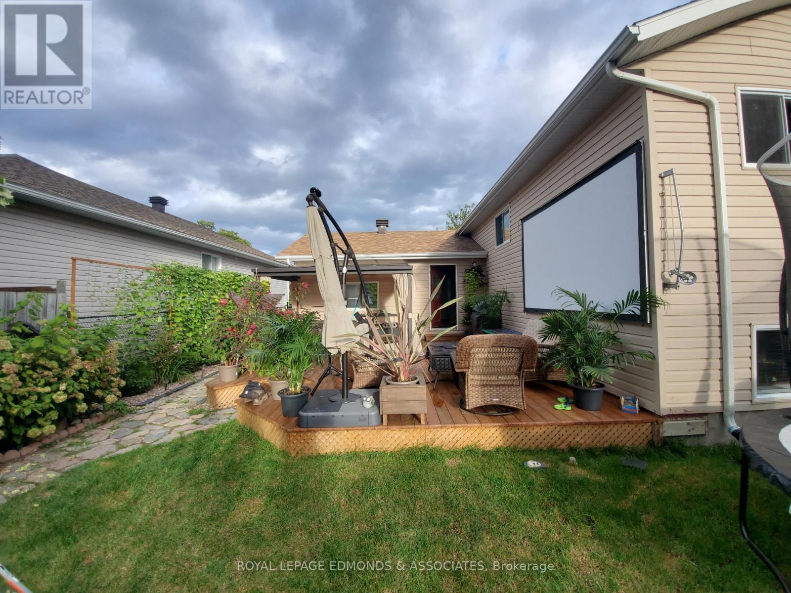 34 Bayshore Drive, Petawawa, Ontario  K8H 3R7 - Photo 35 - X12976596