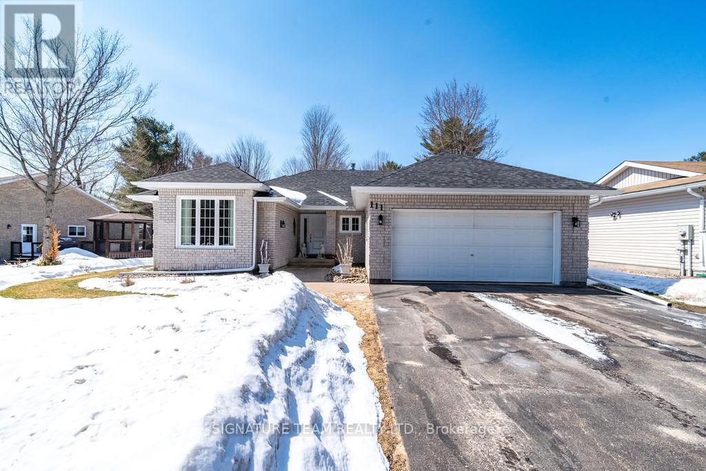 111 THOMAS STREET, Deep River, Ontario