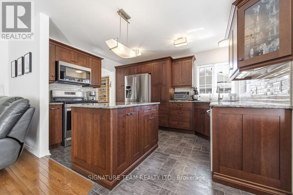 111 Thomas Street, Deep River, Ontario  K0J 1P0 - Photo 12 - X12976650