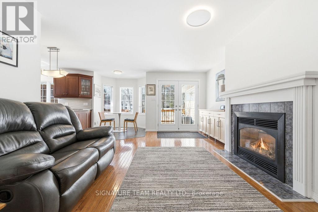 111 Thomas Street, Deep River, Ontario  K0J 1P0 - Photo 4 - X12976650