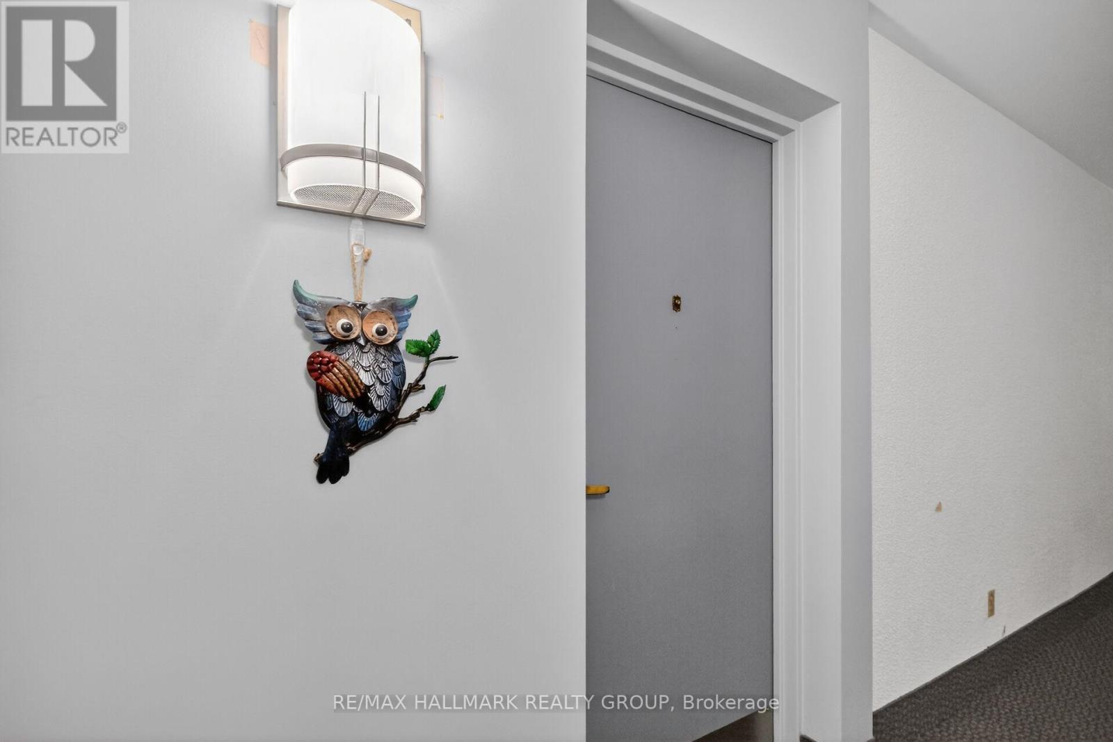 504 - 1505 Baseline Road, Ottawa, Ontario  K2C 3L4 - Photo 4 - X12976586