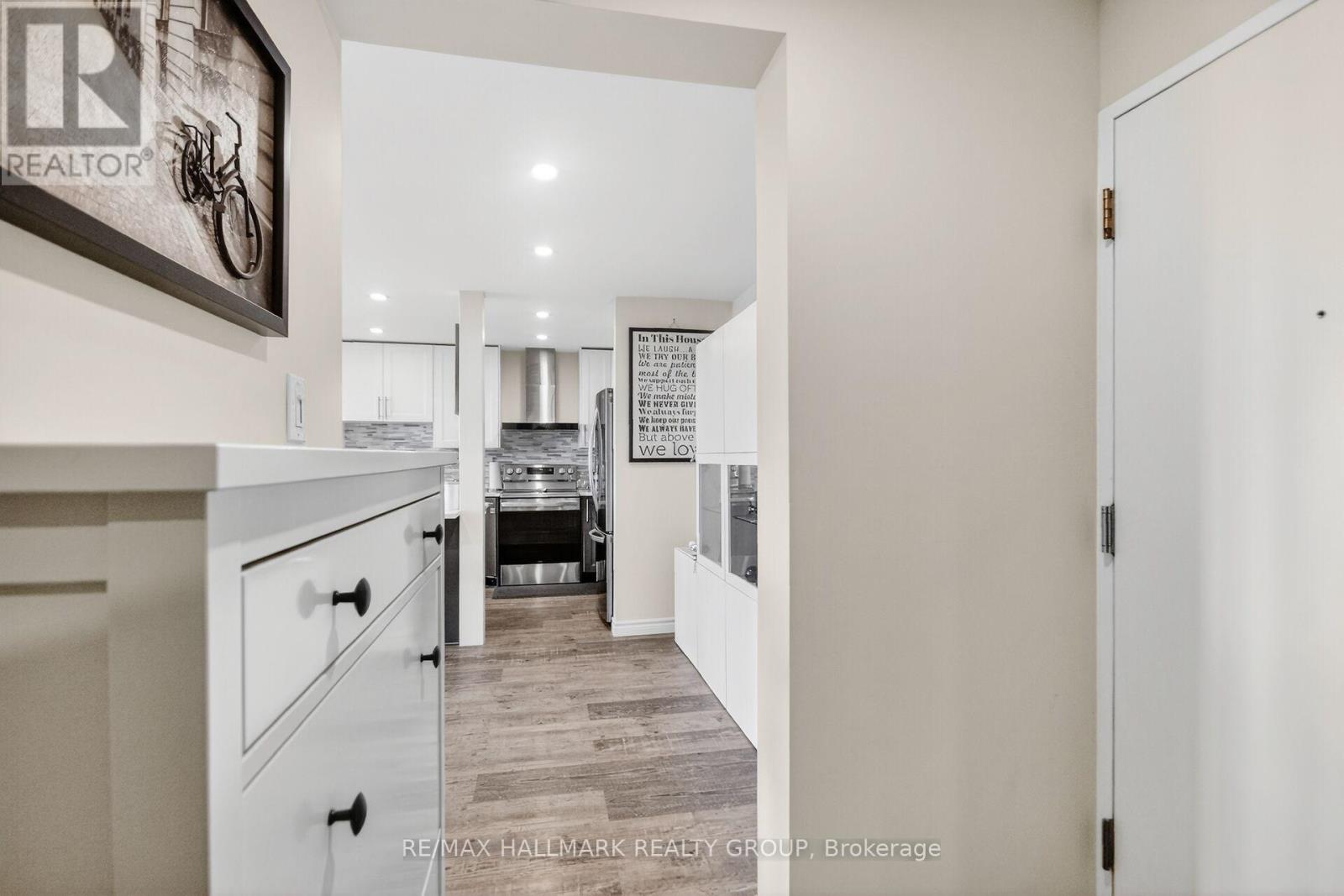 504 - 1505 Baseline Road, Ottawa, Ontario  K2C 3L4 - Photo 5 - X12976586