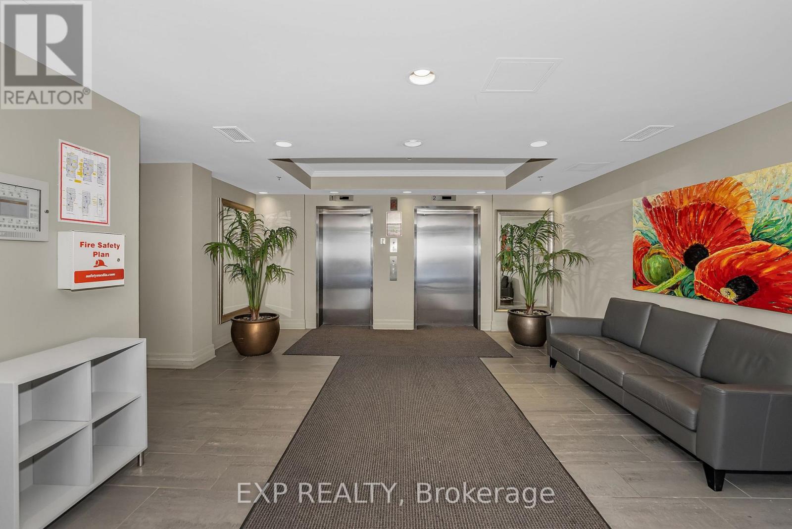 209 - 260 Besserer Street, Ottawa, Ontario K1N 1J3 - Photo 4 - X12976600