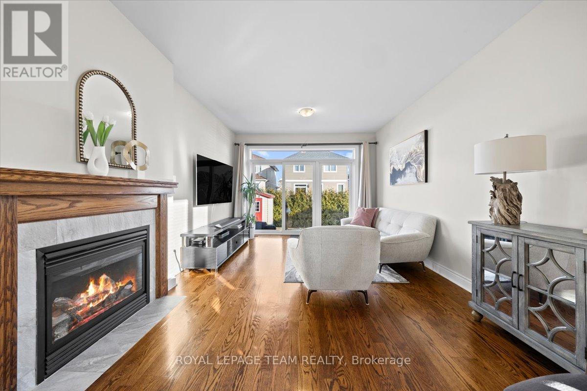 53 Desmond Trudeau Drive, Arnprior, Ontario  K7S 3G9 - Photo 17 - X12976640