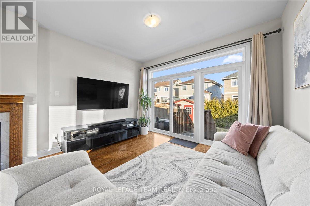 53 Desmond Trudeau Drive, Arnprior, Ontario  K7S 3G9 - Photo 18 - X12976640