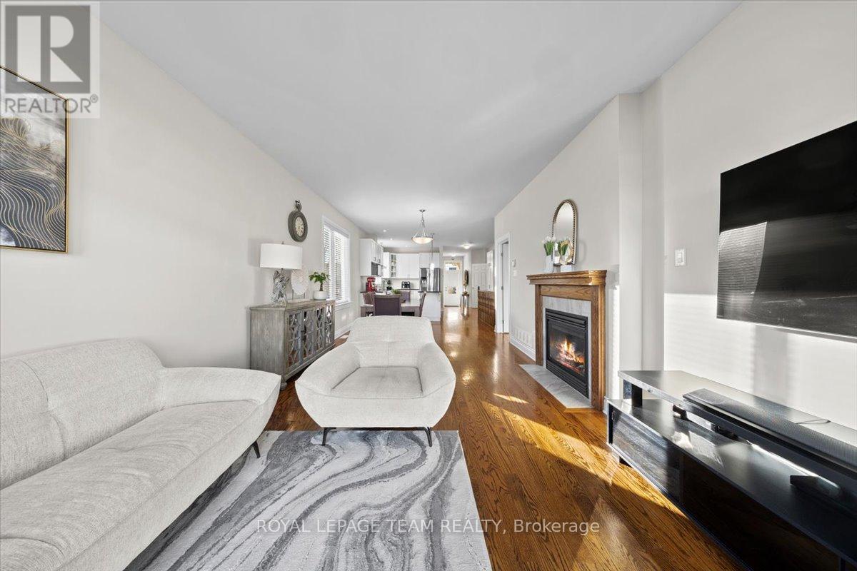 53 Desmond Trudeau Drive, Arnprior, Ontario  K7S 3G9 - Photo 19 - X12976640