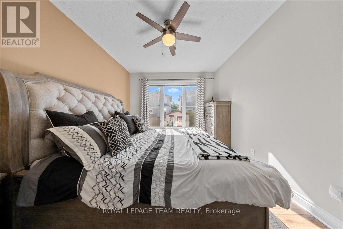 53 Desmond Trudeau Drive, Arnprior, Ontario  K7S 3G9 - Photo 21 - X12976640