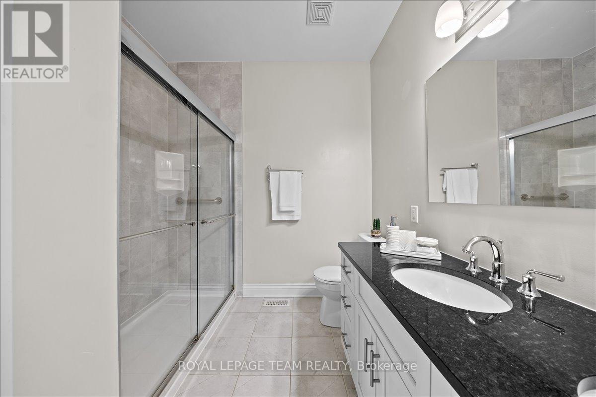 53 Desmond Trudeau Drive, Arnprior, Ontario  K7S 3G9 - Photo 25 - X12976640