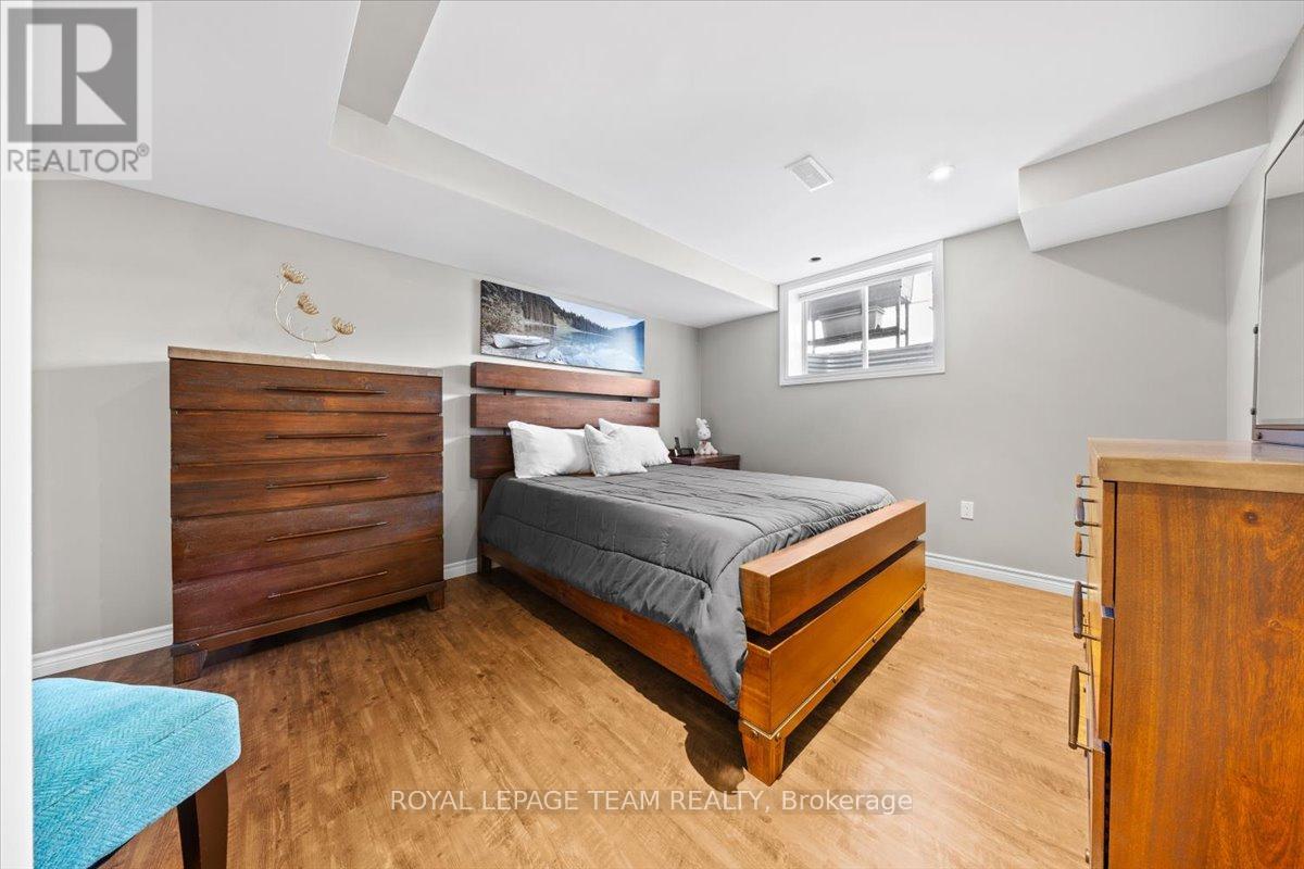 53 Desmond Trudeau Drive, Arnprior, Ontario  K7S 3G9 - Photo 36 - X12976640