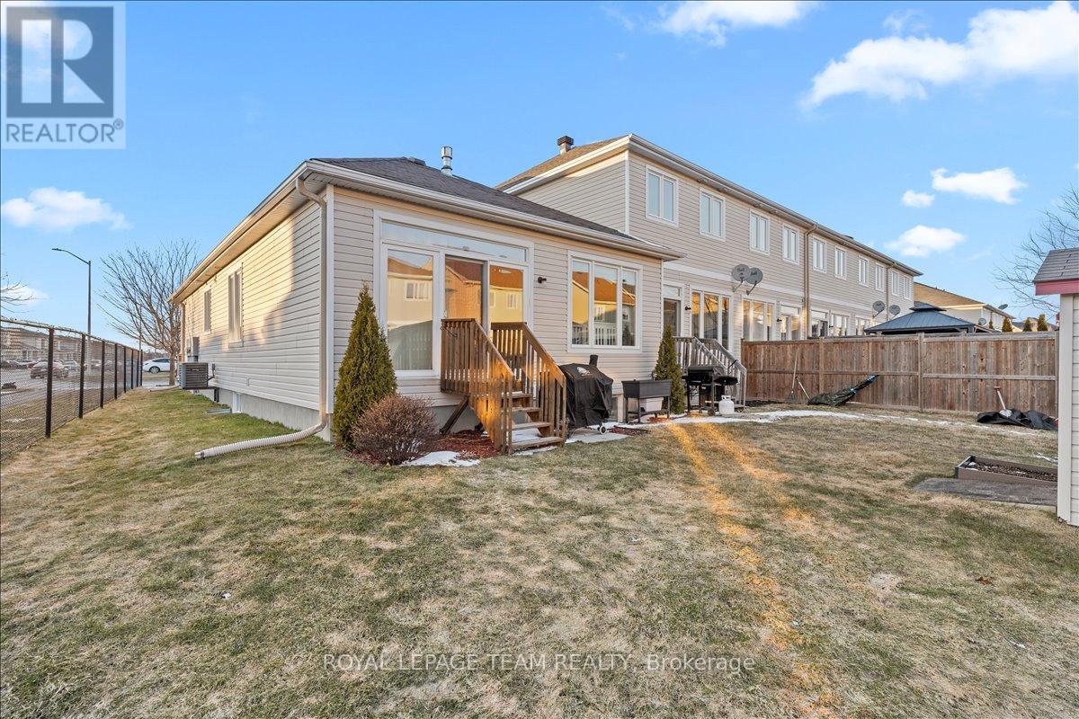 53 Desmond Trudeau Drive, Arnprior, Ontario  K7S 3G9 - Photo 39 - X12976640