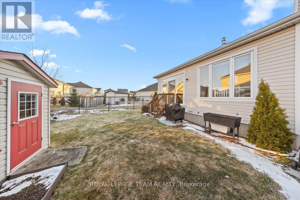 53 Desmond Trudeau Drive, Arnprior, Ontario  K7S 3G9 - Photo 40 - X12976640