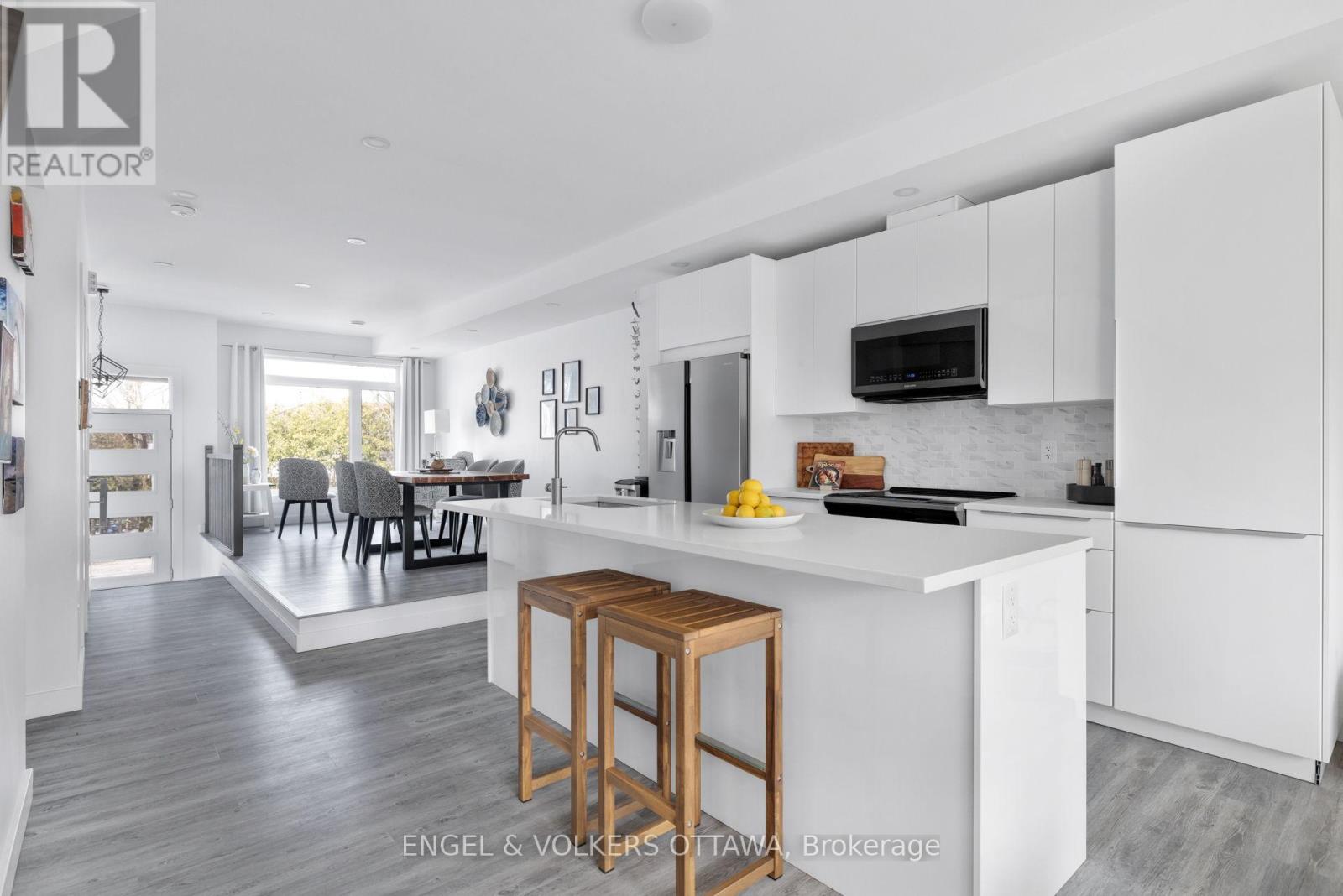 151 LongprÉ Street, Ottawa, Ontario  K1L 7J5 - Photo 18 - X12976644