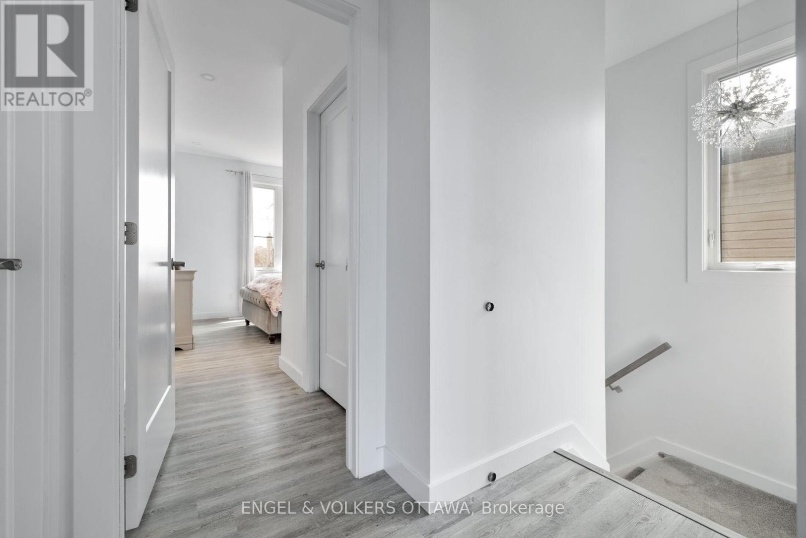 151 LongprÉ Street, Ottawa, Ontario  K1L 7J5 - Photo 28 - X12976644