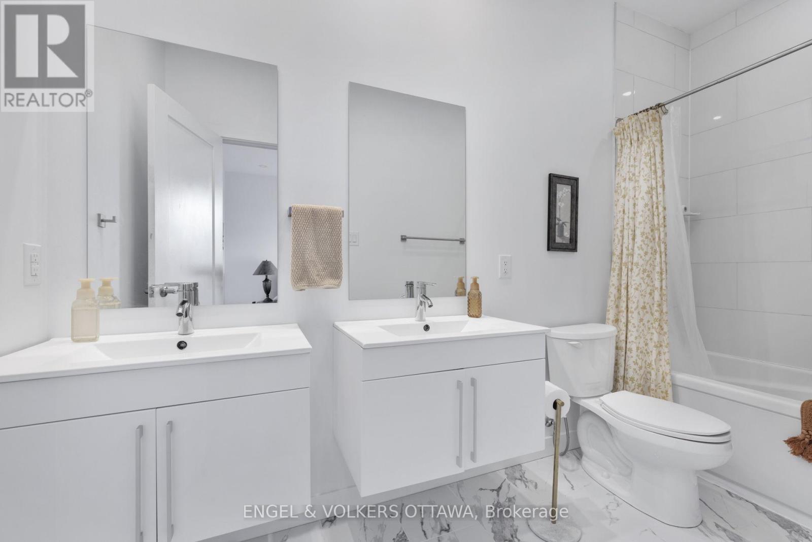 151 LongprÉ Street, Ottawa, Ontario  K1L 7J5 - Photo 32 - X12976644