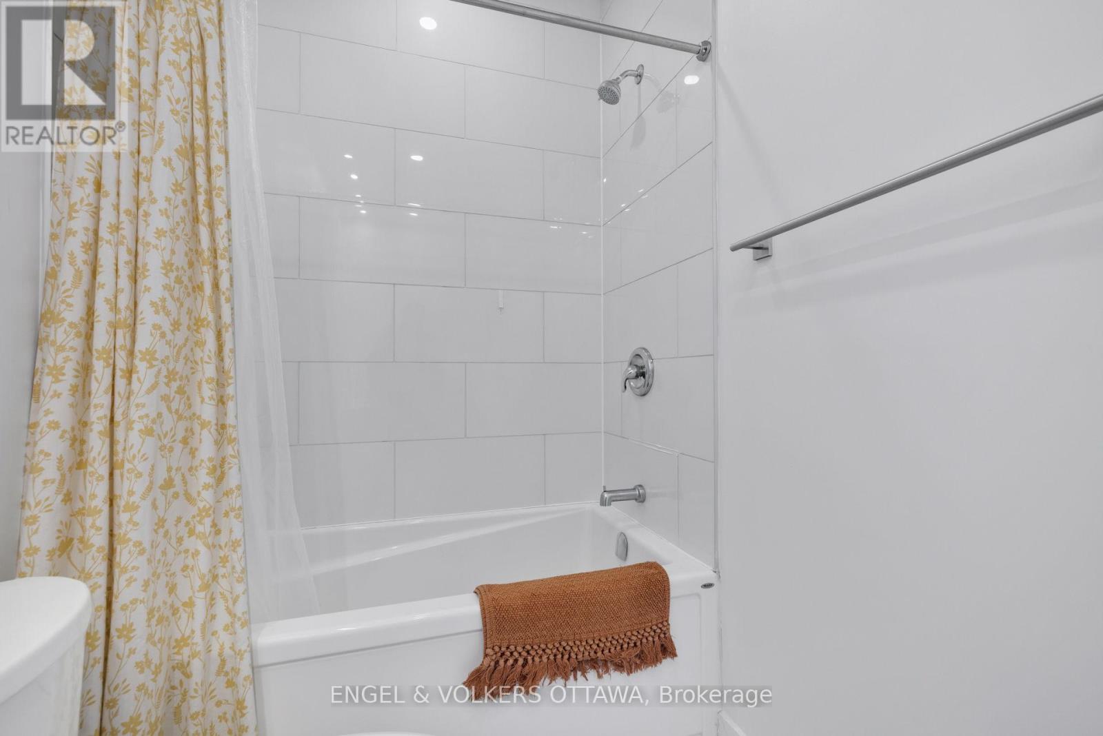 151 LongprÉ Street, Ottawa, Ontario  K1L 7J5 - Photo 33 - X12976644