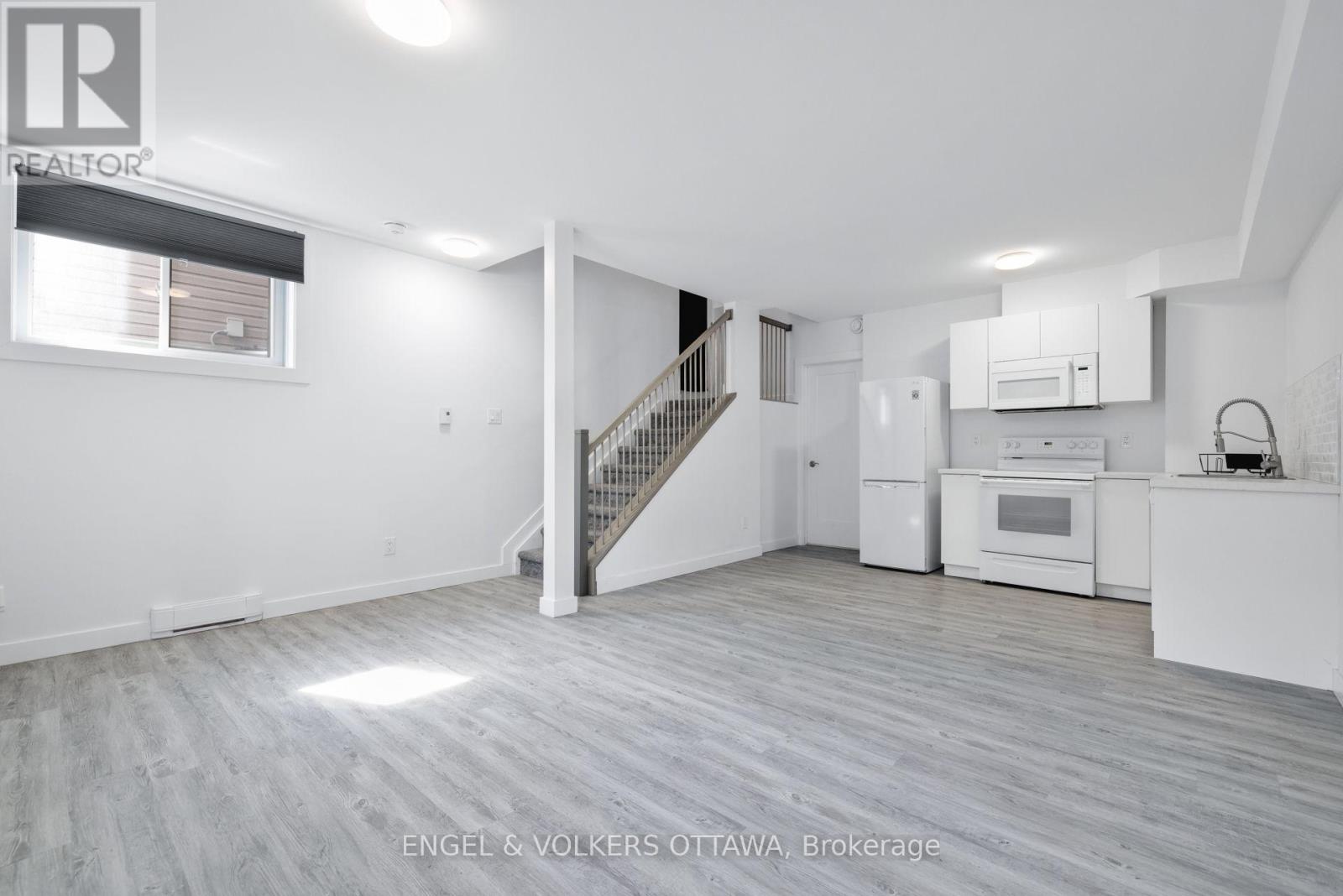 151 LongprÉ Street, Ottawa, Ontario  K1L 7J5 - Photo 45 - X12976644