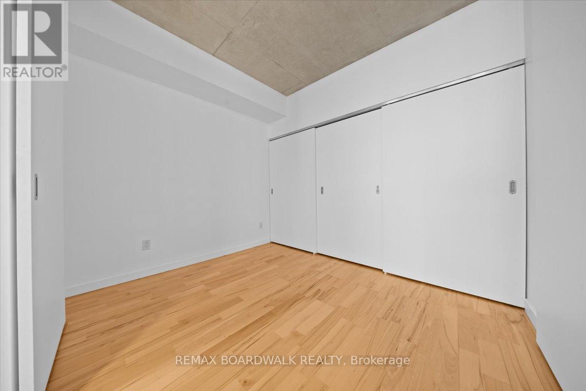 201 - 179 George Street, Ottawa, Ontario  K1N 1J8 - Photo 17 - X12976726