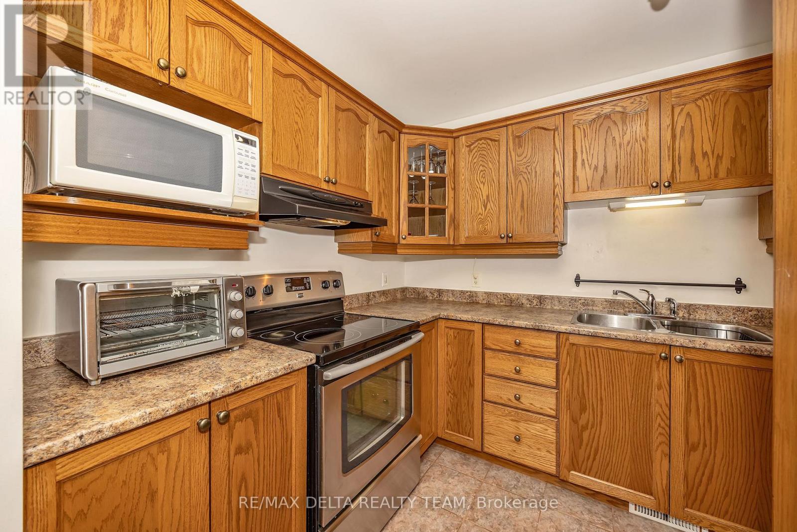 2685 Sylvain Street, Clarence-Rockland, Ontario  K4K 1V3 - Photo 13 - X12976728