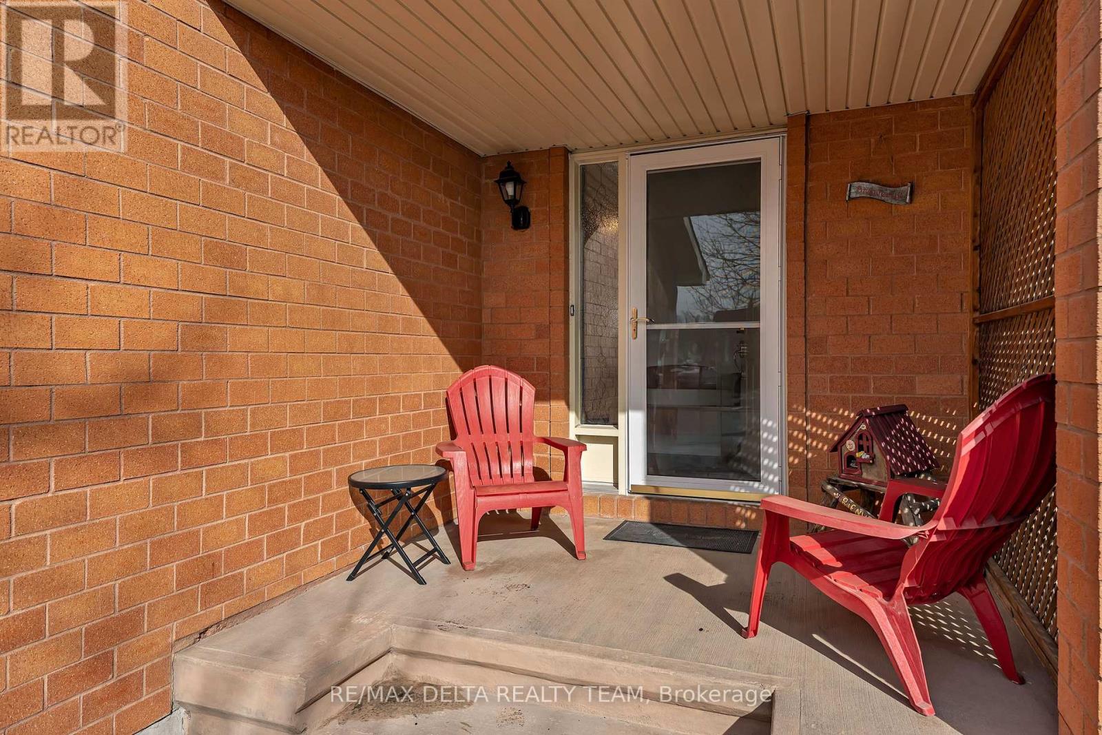 2685 Sylvain Street, Clarence-Rockland, Ontario  K4K 1V3 - Photo 3 - X12976728