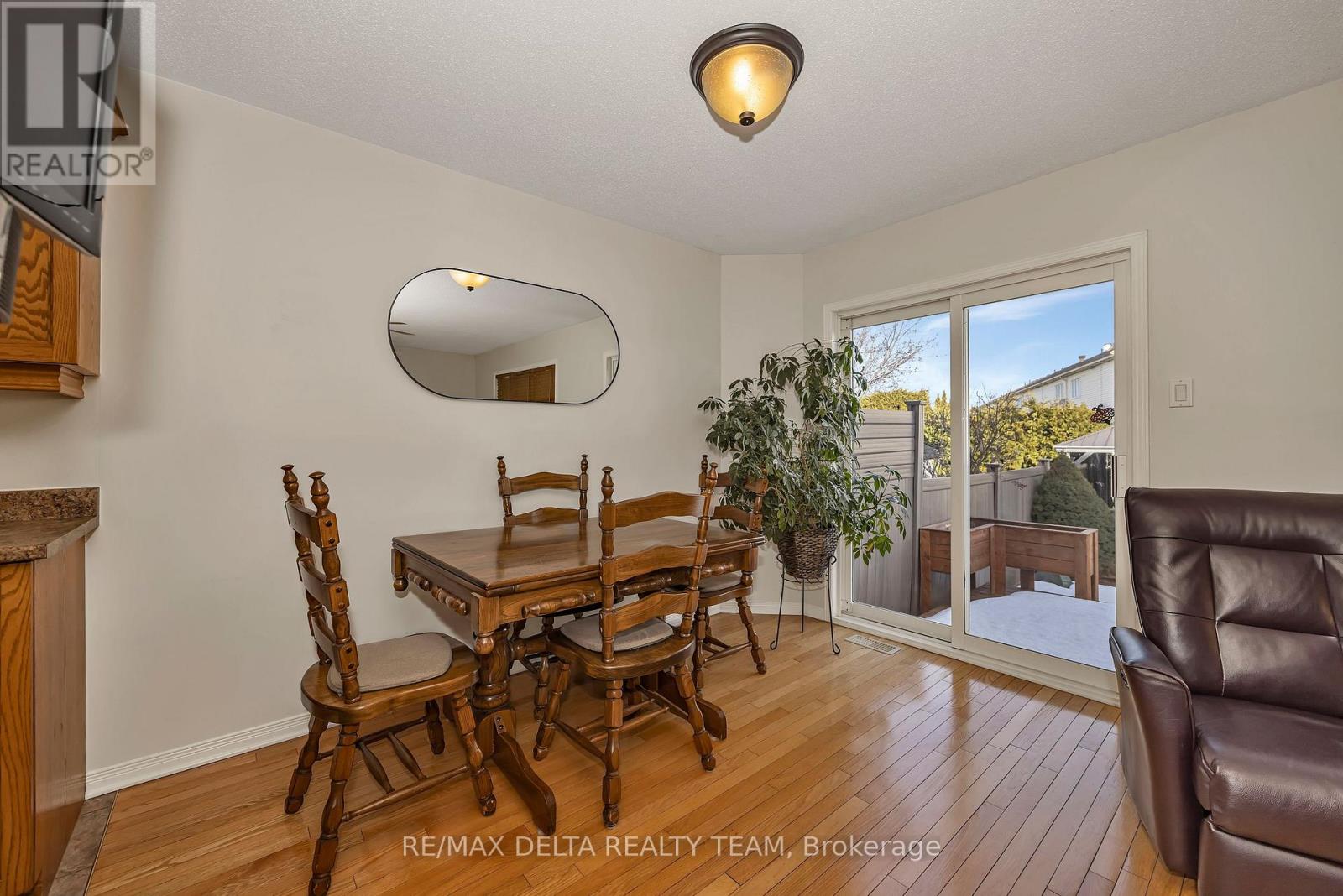 2685 Sylvain Street, Clarence-Rockland, Ontario  K4K 1V3 - Photo 8 - X12976728